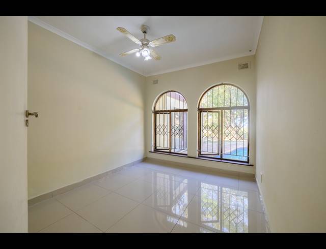 4 BEDROOM HOUSE FOR SALE IN NEW GERMANY